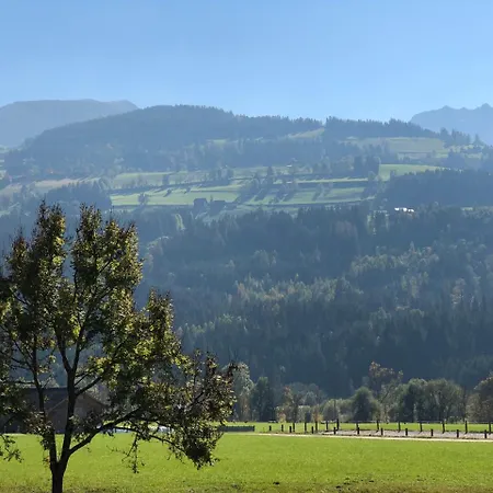 Апартаменты Aich Lovely Mountain View